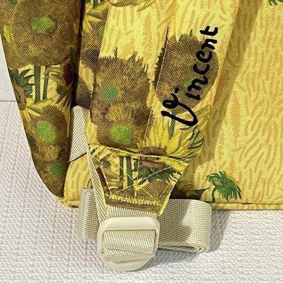 Eastpak x Van Gogh Museum Amsterdam Sunflowers Oil on Canvas Day Pak'R Backpack - Picture 9 of 17